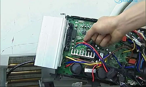 宁国美的空调电话是多少